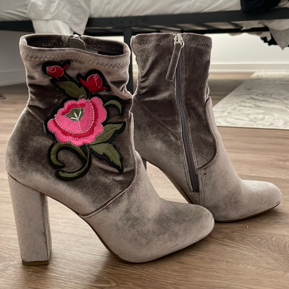 Steve Madden booties